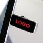 USB 2.0 stick with illuminated logo engraving - Image 2