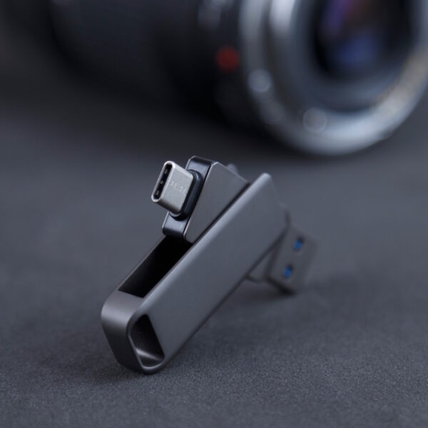 USB Stick mit USB-C & USB-A mit drehbaren Doppelanschlüssen